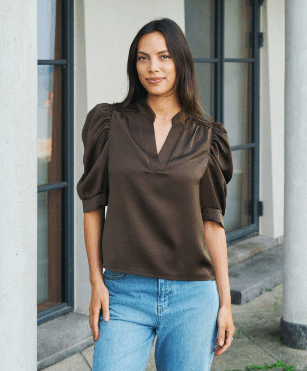 Roella sateen blouse - bruin - Afbeelding 2